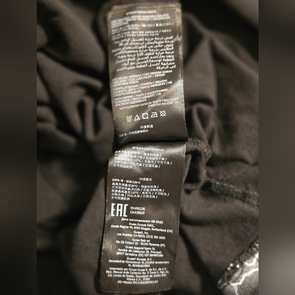 Guess Los Angeles Lightning Graphic T-Shirt – Size XL Mens - Picture 8 of 9